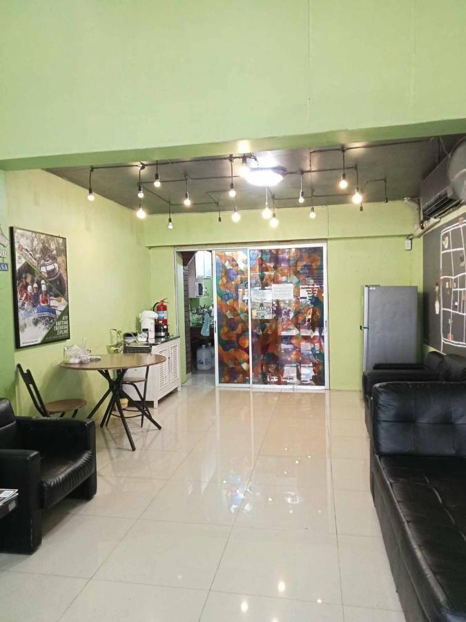Smile Capsule Hostel Чіангмай Екстер'єр фото